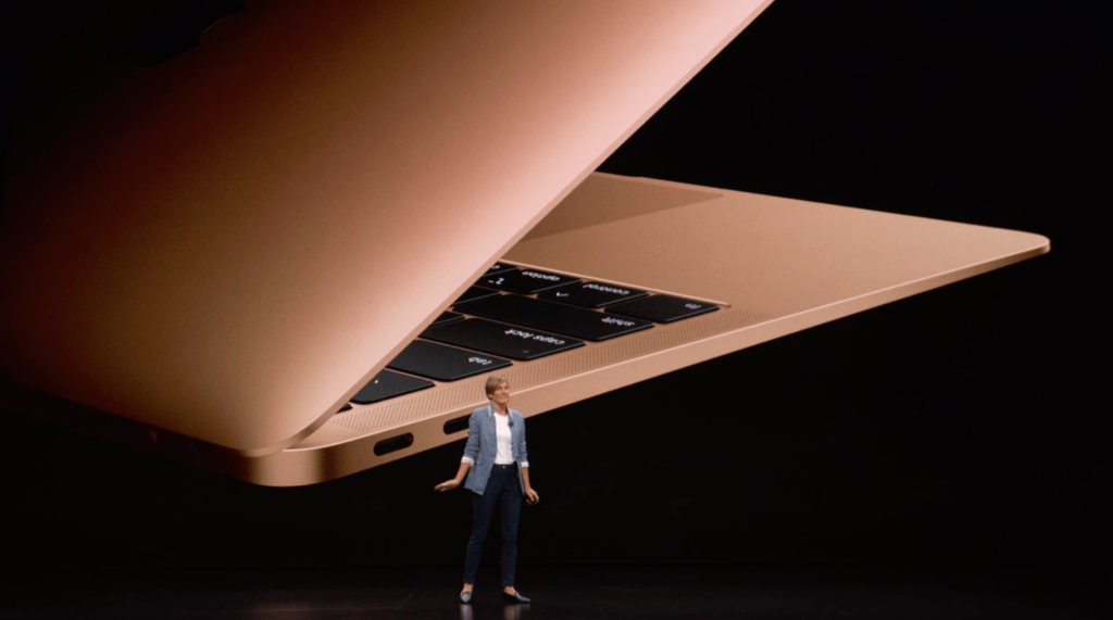 Présentation du nouveau macbook air // Source : Apple