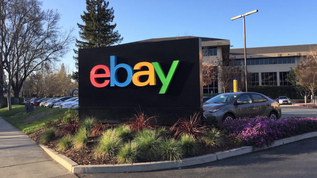 Les locaux d'eBay &agrave; San Jose en Californie. // Source : Wikimedia/CC/And3275