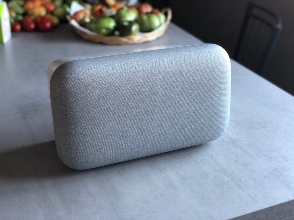 Google Home Max // Source : Numerama