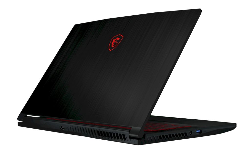 Le nouveau MSI GF63 comprend de grandes grilles d'aérations latérales. Le nouveau MSI GF63 comprend de grandes grilles d'aérations latérales.