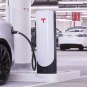 Superchargeur Tesla // Source : Tesla