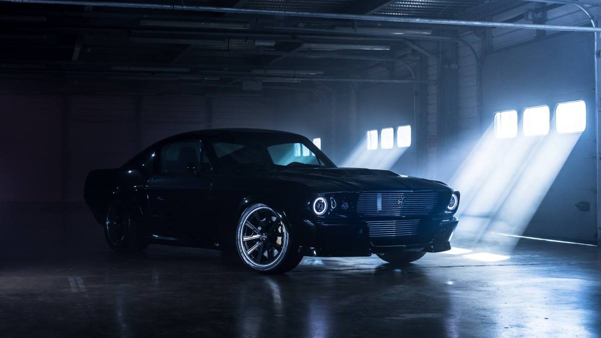 Ford Mustang électrique // Source : Charge Automotive 