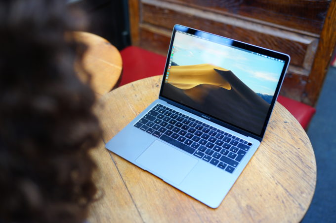 【上質仕様】【故障?】Macbook Air Retina 13inch 2018 MacBook本体