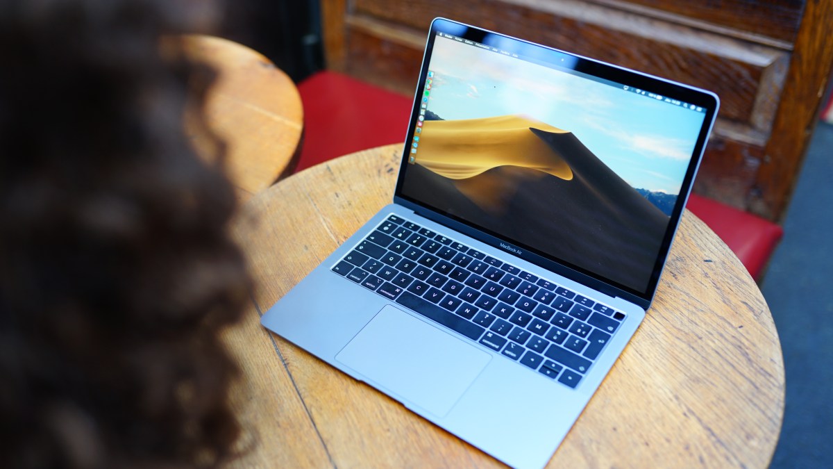 Le MacBook Air Retina // Source : Ulrich Rozier pour Numerama