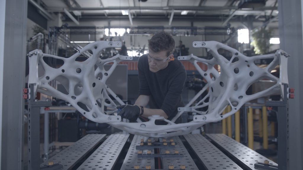 5 ingénieurs de la NASA et 5 ingénieurs d'Autodesk ont travaillé sur le projet expérimantal. // Source : Autodesk