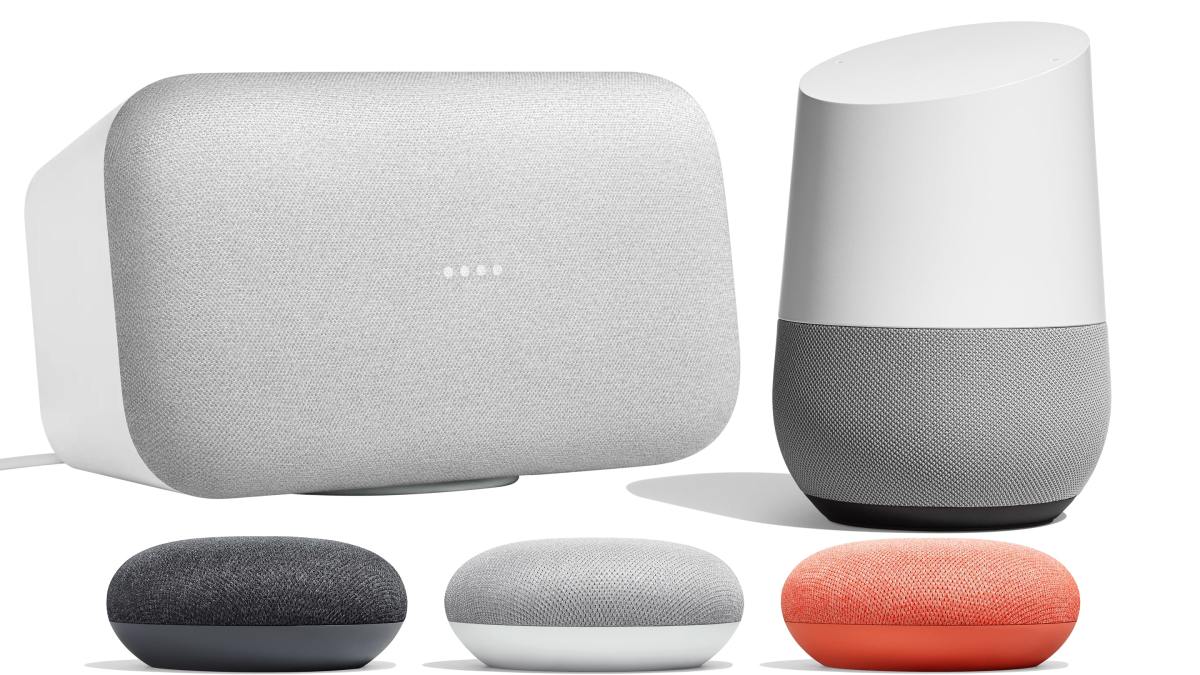 google-home-2017-family-min