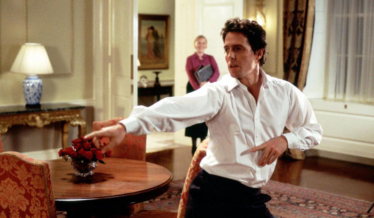 Hugh Grant dans Love Actually // Source : Universal Pictures