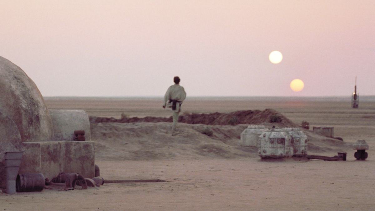 Dans la saga Star Wars, la planète fictive Tatooine a 2 soleils. // Source : Lucasfilm