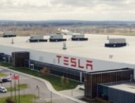 Tesla Gigafactory 2 // Source : Tesla (via Electrek)