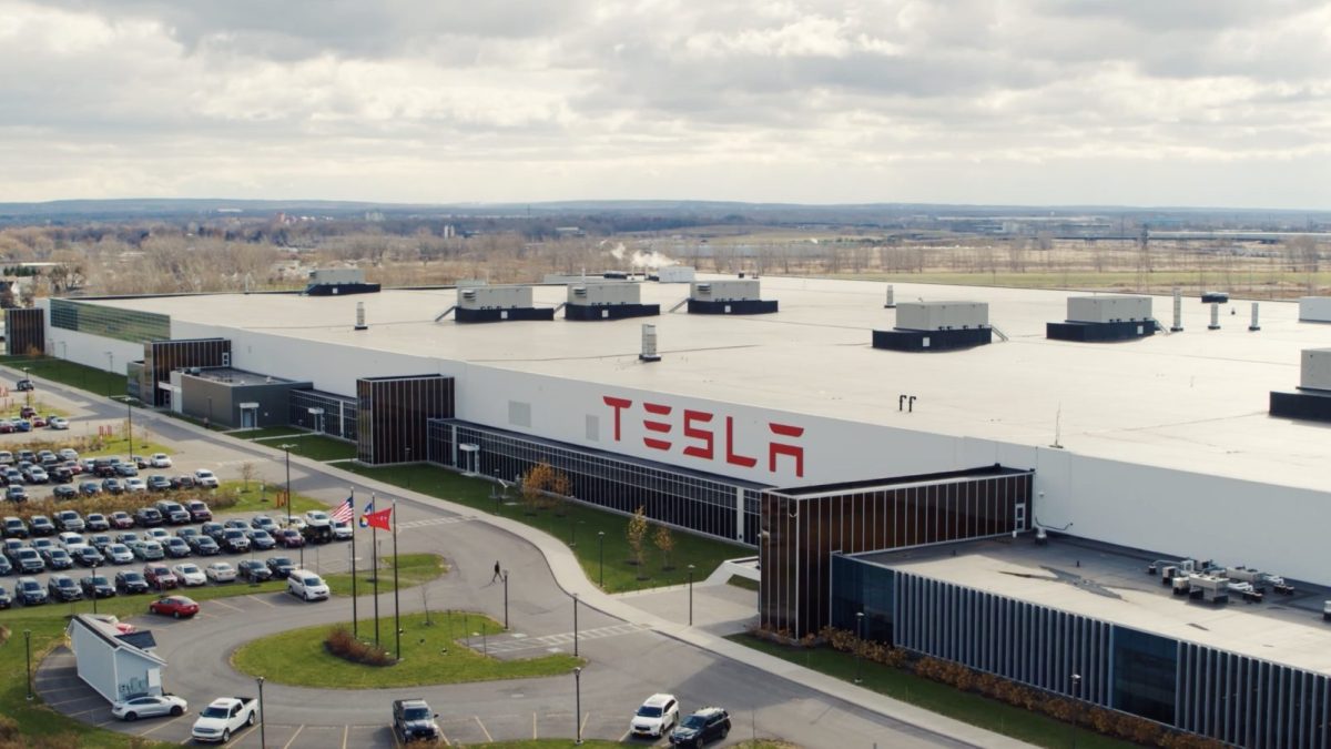 Tesla Gigafactory 2 // Source : Tesla (via Electrek)