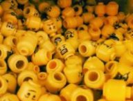 Ces chercheurs ont avalé des têtes de Lego. // Source : Pexels/CC/Tookapic