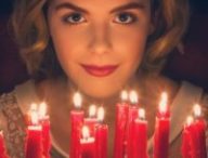 trailer-and-poster-for-netflix-chilling-adventures-of-sabrina-social
