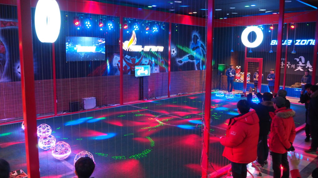 Une arène de Drone Soccer // Source : Ophélie Surcouf Une arène de Drone Soccer // Source : Ophélie Surcouf