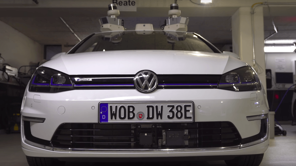 Un véhicule autonome d'Audi, équipé de capteurs // Source : Autonomous Intelligent Driving 
