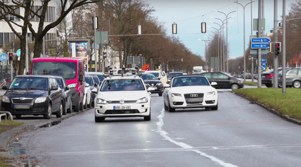 Audi voiture autonome // Source : Autonomous Intelligent Driving
