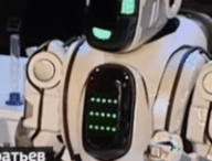 Boris le faux robot russe // Source : Russia 24 (YouTube)