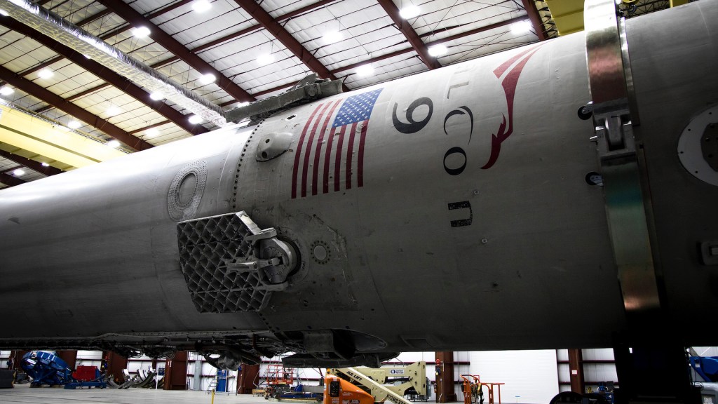 La fusée Falcon 9 devait décoller le 4 décembre. // Source : Official SpaceX Photos/Domaine public (photo recadrée)