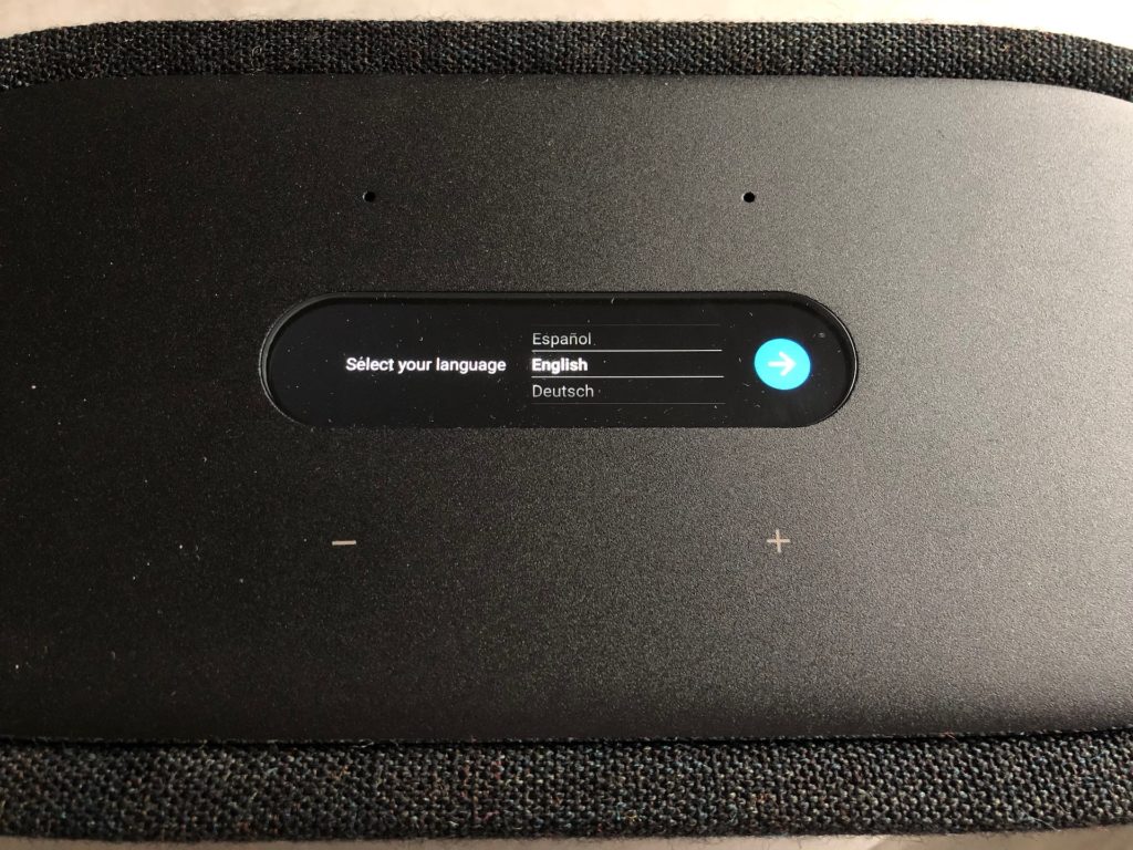 Écran de l'enceinte connectée Harman Kardon Citation 300 // Source : Maxime Claudel pour Numerama Écran de l'enceinte connectée Harman Kardon Citation 300 // Source : Maxime Claudel pour Numerama