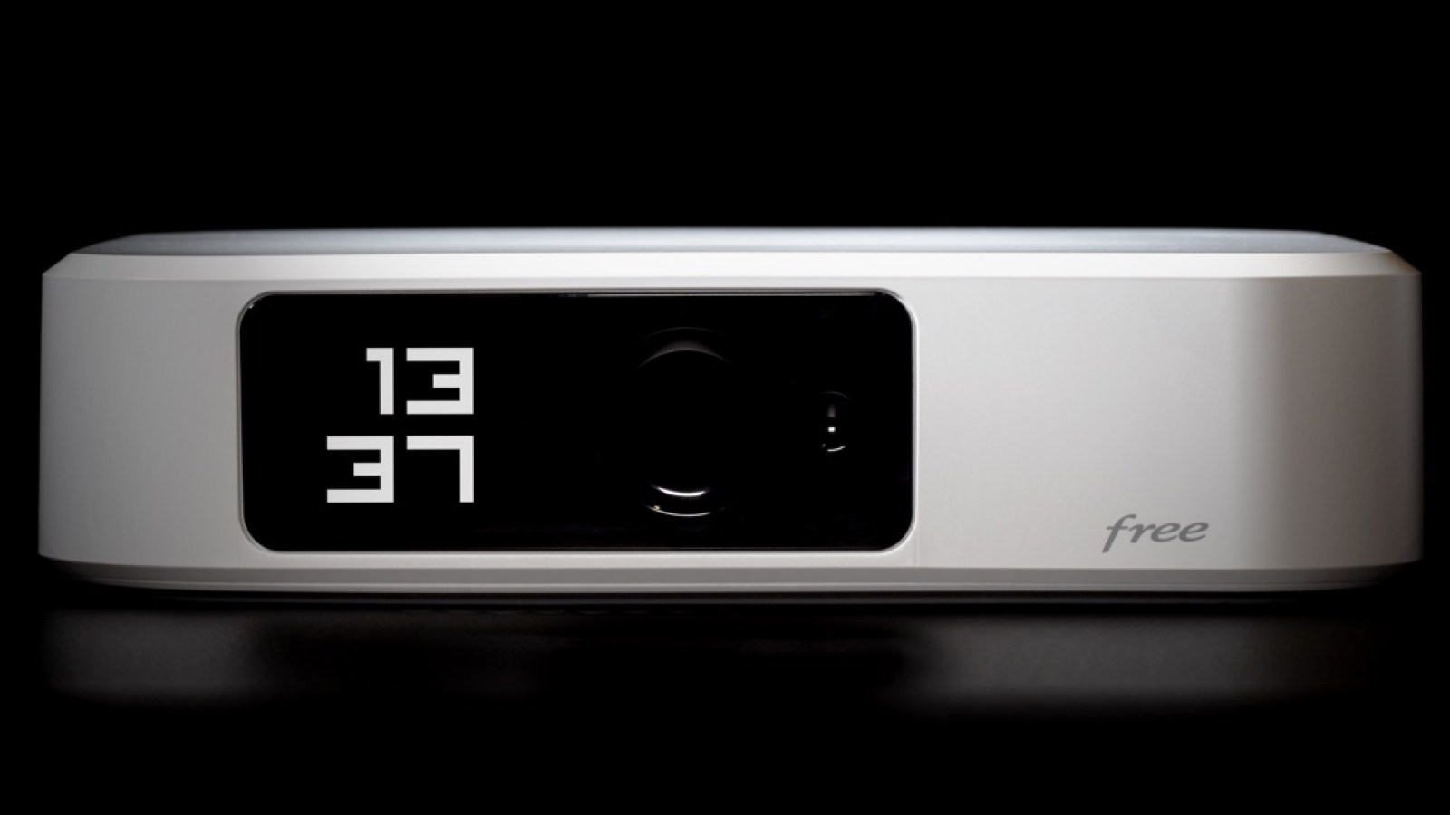 Freebox one : l'essentiel pour 29,99 euros par mois... La première année
