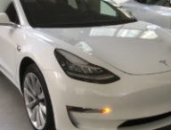 Tesla Model 3 rangée // Source : Nicolas Valeano pour Numerama