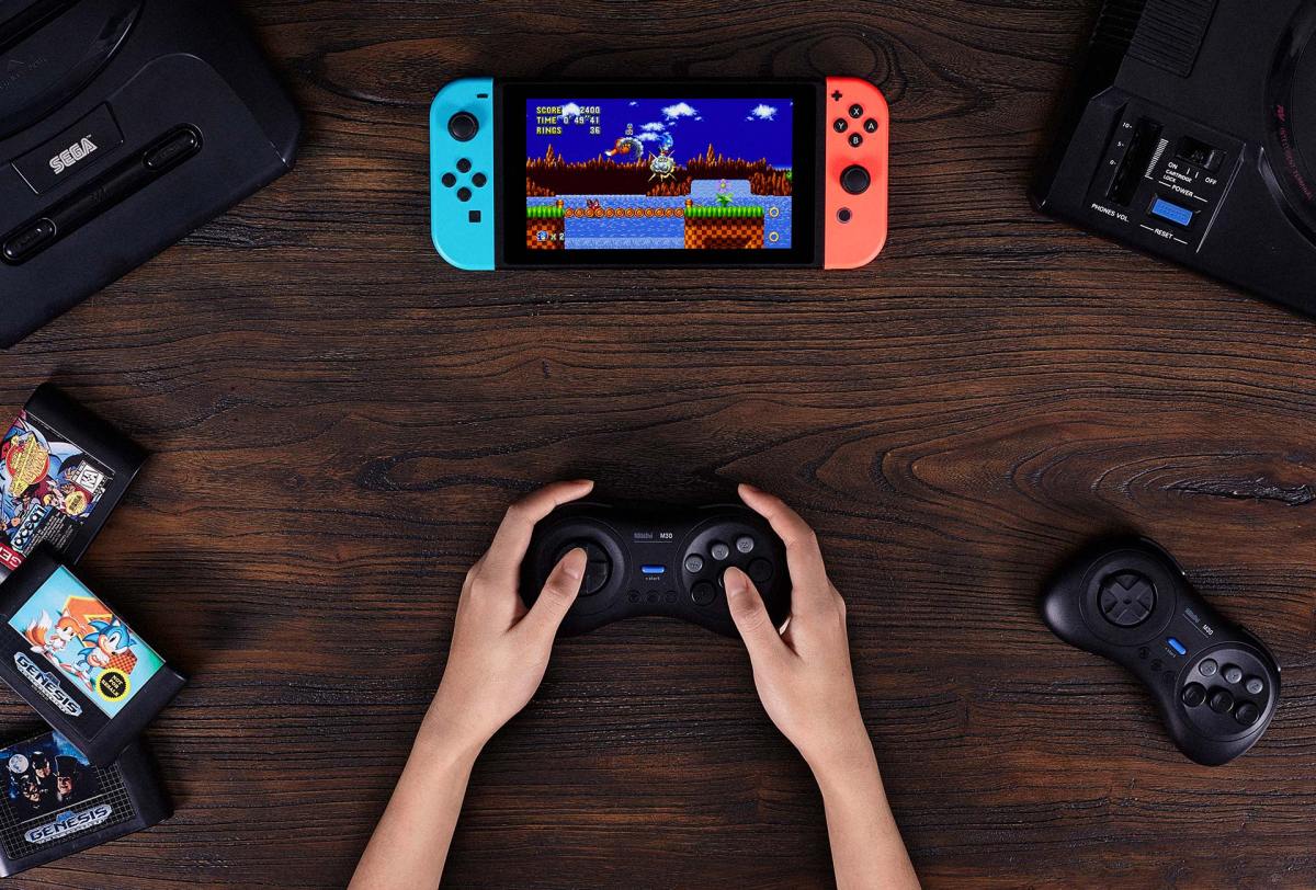 Manette Mega Drive 8BitDo // Source : 8BitDo