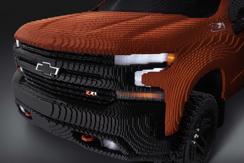 Chevrolet Silverado Lego // Source : Chevrolet Chevrolet Silverado Lego // Source : Chevrolet