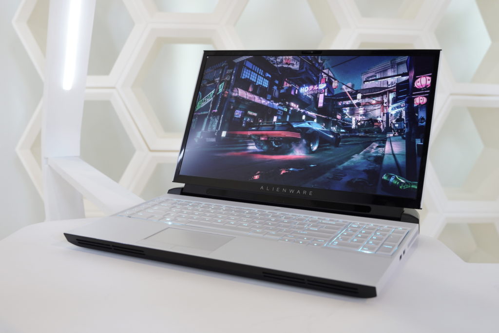 Alienware Area-51m // Source : Alienware