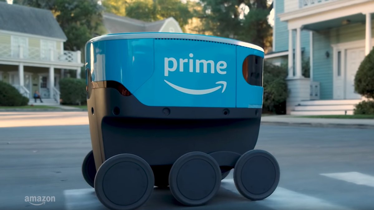 Le robot Scout, siglé Amazon. // Source : Amazon / Capture d'écran YouTube