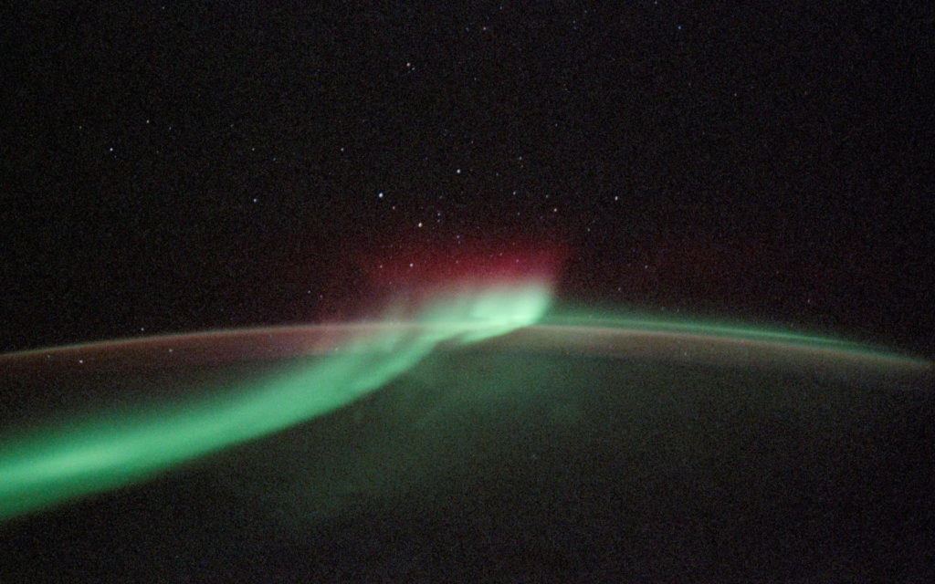 Une aurore boréale vue de l'espace. // Source : Flickr/CC/Marc Van Norden (photo recadrée)