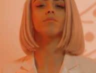 Bilal Hassani, dans l'un de ses clips. // Source : Capture d'écran YouTube / Bilal Hassani