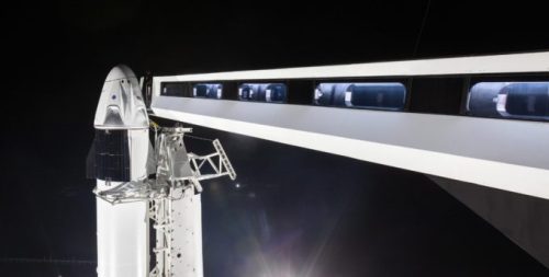 Le cargo Dragon qui sera testé lors du vol d'essai. // Source : SpaceX