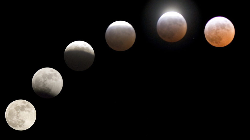 La Lune prendra une couleur rougeâtre comme à chaque éclipse lunaire totale. // Source : Pixabay (photo recadrée)