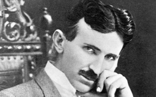 Nikola Tesla. // Source : Wikimedia/Domaine public (photo recadrée)