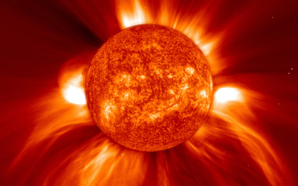 Le champ magnétique terrestre protège la Terre des particules mortelles du vent solaire. // Source : Pxhere/CC0 (photo recadrée)