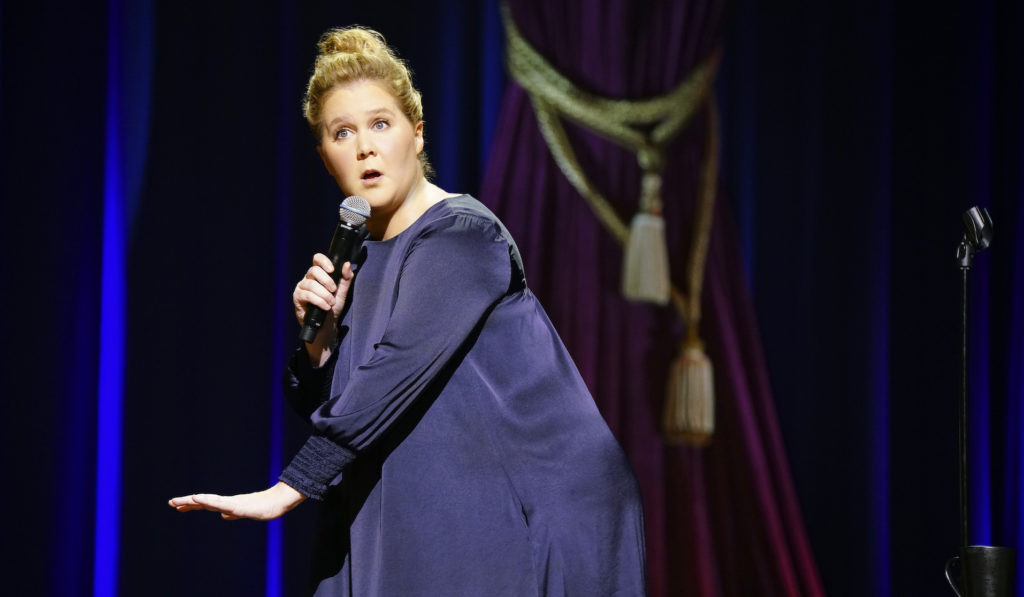 Amy Schumer dans son prochain standup // Source : Netflix Amy Schumer dans son prochain standup // Source : Netflix