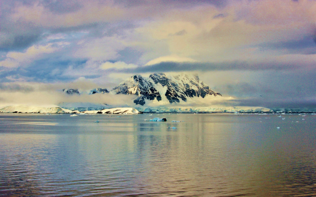 L'Antarctique. // Source : Pxhere/CC0 Domaine public (photo recadrée)