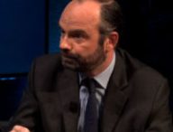 Édouard Philippe en plein débat. // Source : Capture d'écran Numerama