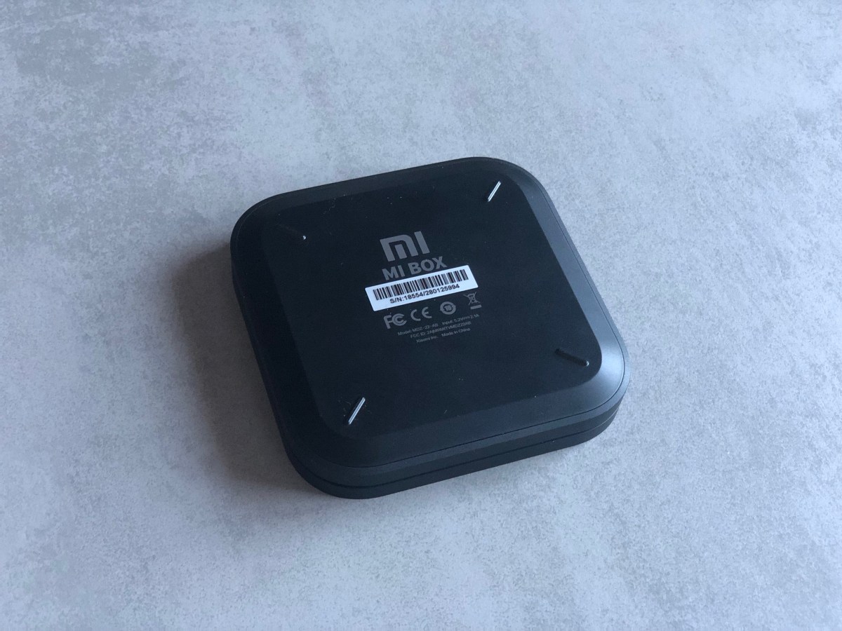 Xiaomi Mi Box S (dos) // Source : Numerama