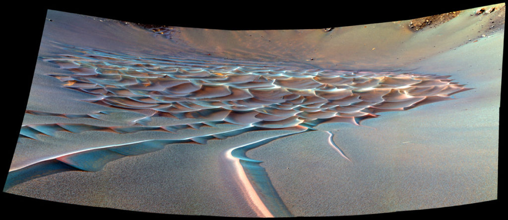 Les dunes du cratère Endurance. // Source : NASA/JPL-Caltech/Cornell