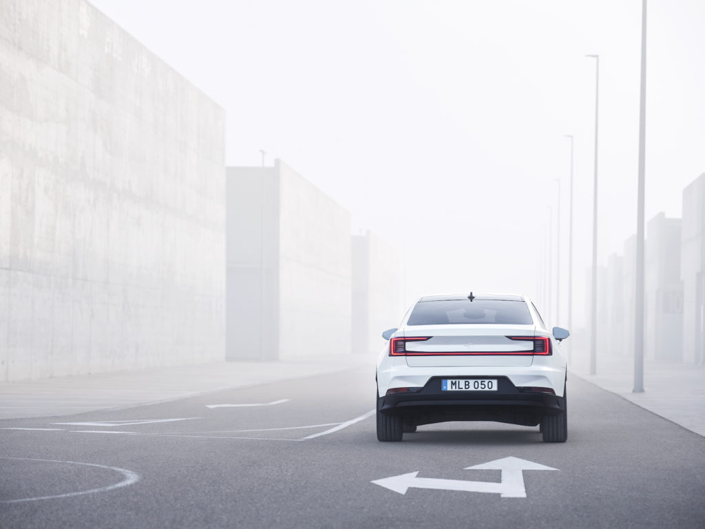 Polestar 2 // Source : Polestar