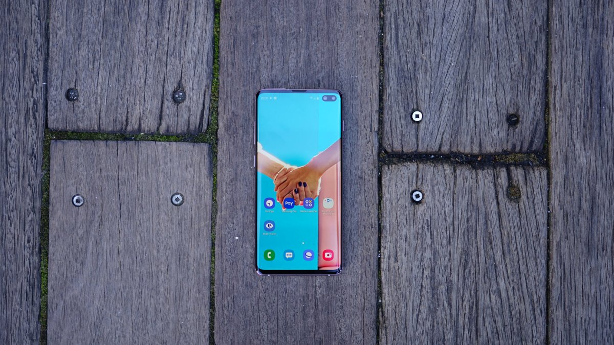 Le Samsung Galaxy S10 // Source : Ulrich Rozier pour Numerama