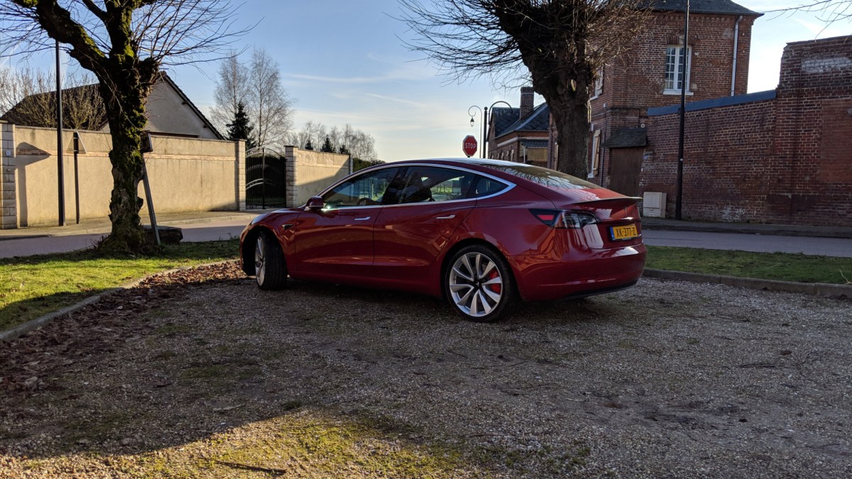 Tesla Model 3, essai européen // Source : Louise Audry et Julien Cadot