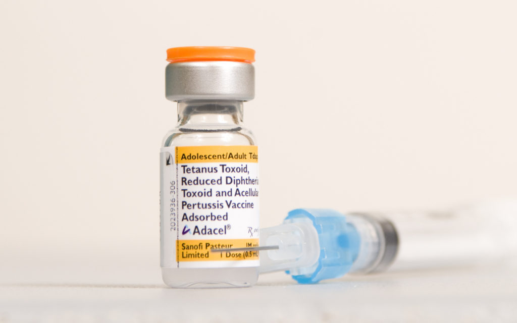 Un vaccin contre le tétanos. // Source : Free Stock Photos/Domaine public (photo recadrée)
