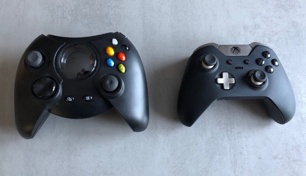 Manette Xbox 'Duke' versus manette Xbox One Elite // Source : Numerama