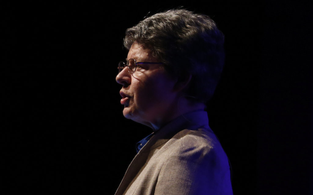 Jocelyn Bell (2015). // Source : Wikimedia/CC/Conor McCabe Photography (photo recadrée)