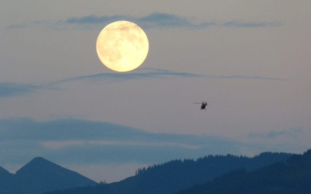 L'atmosphère de la Terre ne donne pas l'impression que la Lune est plus grosse. // Source : Pxhere/CC0 Domaine public (photo recadrée)