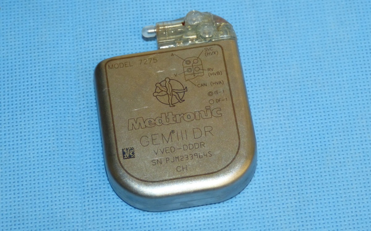 Un pacemaker de Medtronic. // Source : Pxhere/CC0 Domaine public (photo recadrée)