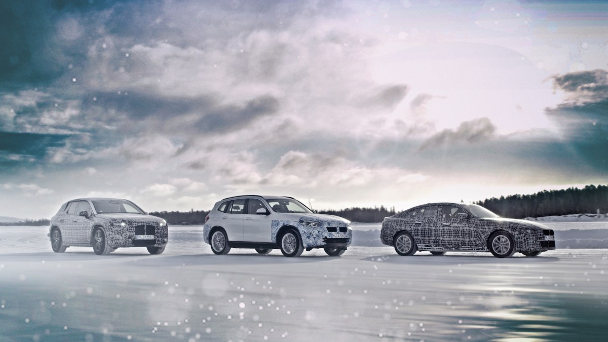 BMW iNext, iX3 et i4 // Source : BMW
