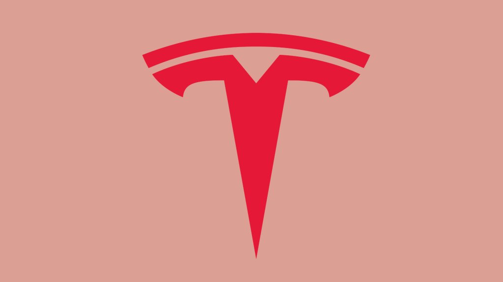 Le logo Tesla // Source : Montage Numerama / Tesla
