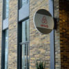 Le logo Airbnb. // Source : Flickr